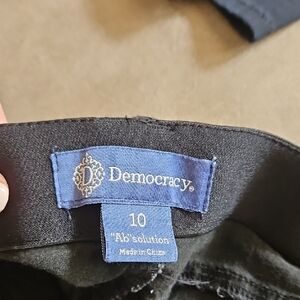 Democracy Black Skinny Jeans with Modern Fit